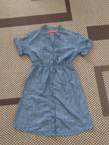 Vestido jeans com botões na frente (P)