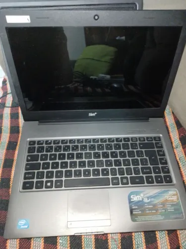 Vendo esse notebook o mesmo esta com defeito e não pretendo consertar. É bom pra quem