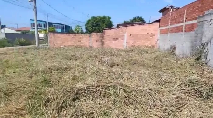 Lote de esquina 294 m2