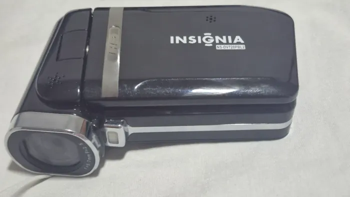 Câmera digital insignia ns-dv720p.