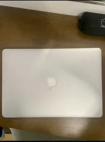 Macbook Pro Retina 15 |7 | Ssd 256gb | 8gb Ram | 2013.