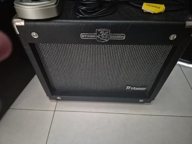 Cubo caixa staner baixo contrabaixo ESTADO DE NOVO, quase não usado BX100