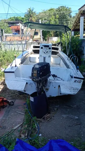 Lancha 17 pés
