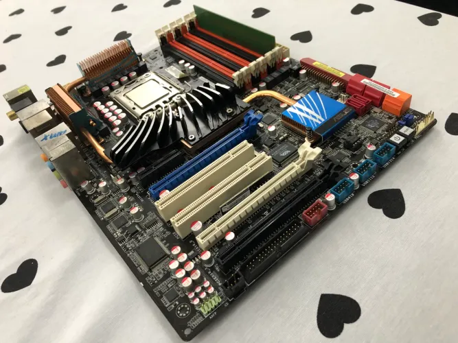 Placa Mãe Asus P6T Deluxe (Lga1366) X58 + i7 930