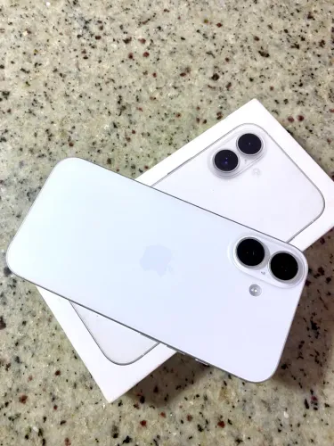iPhone 16 128gb