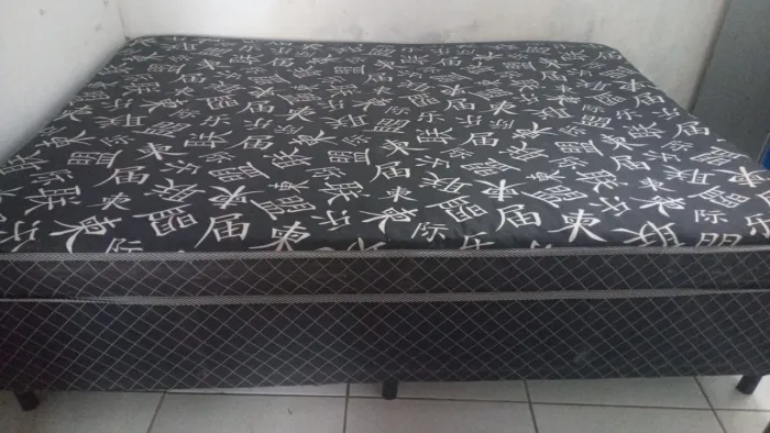Cama box