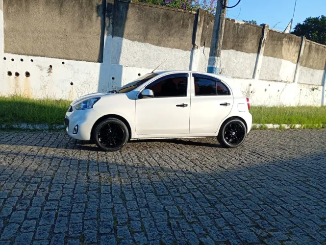 Nissan March S 1.0 12V Flex 5P 2018