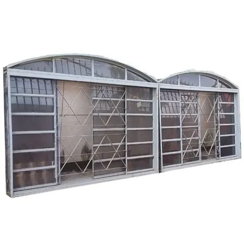 2 Janejas de ferro 1.50x1mt completas com vidros super conservadas