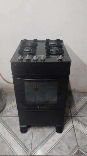 VENDO FOGÃO DE 4 BOCAS MESA DE VIDRO 