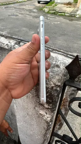 iPhone 8 Plus