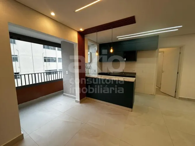 Apartamento para locação na Vila Osasco, Osasco-SP: 2 quartos, 1 suíte, 2 banheiros, 1 vag