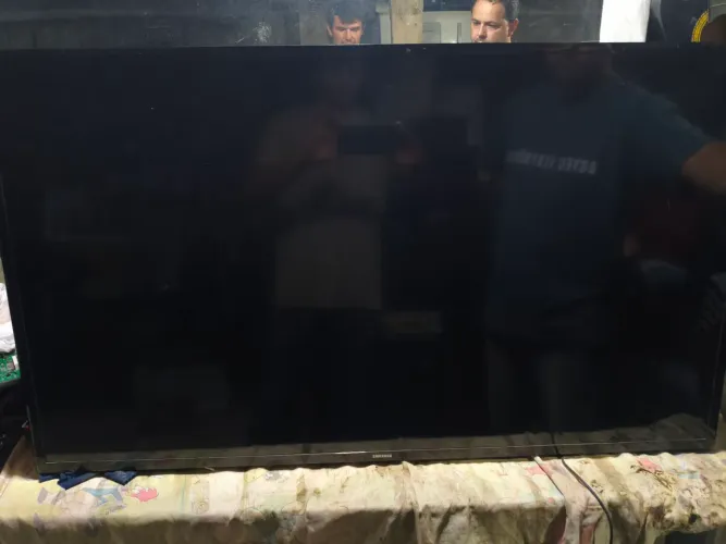Tv Samsung 48 polegadas -UN48J5000 para retirada de peças 