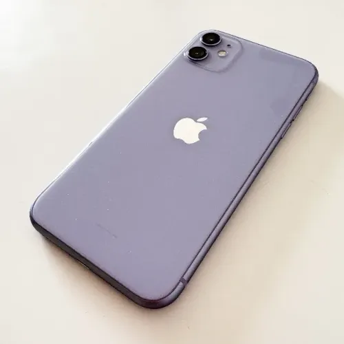 iPhone 11 128gb Lilás