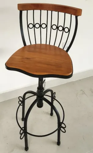 Bangueta Rústica de Bancada
