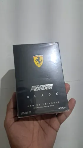 Perfume masculino Scuderia Ferrari Black