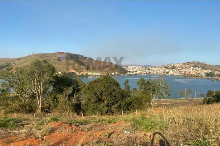Excelente Terreno em Capitólio, Bairro Belvedere!