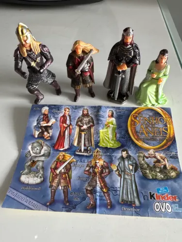Miniaturas Senhor dos anéis colecionável lançada por volta de 2003-2004.
