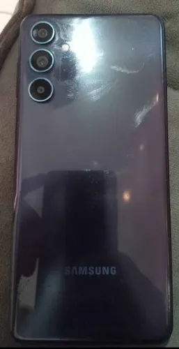 Vendo um Samsung M54 