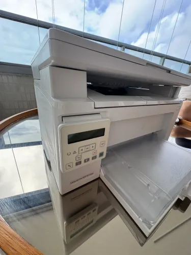 Impressora Multifuncional HP LaserJet Pro MFP M132nw - Wi-Fi
