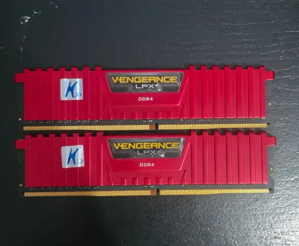 Memória Ram Corsair DDR4 16gb (2x8gb) 3000Mhz