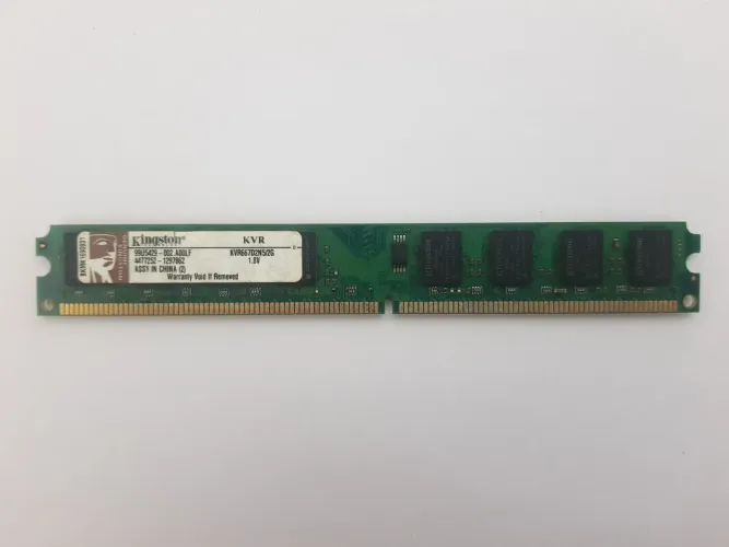 Memória RAM usada Kingston 2Gb DDR 2 667MHz