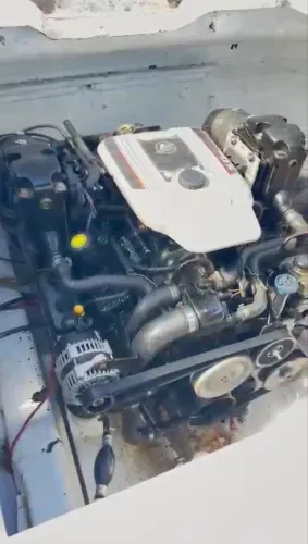 MerCruiser 5.0L - 260 HP 5.0 c/ rabeta alpha