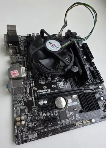 Kit Placa Mãe Gigabyte B150M-DS3H + Intel Core i5-6400 + 8GB DDR4 + Cooler