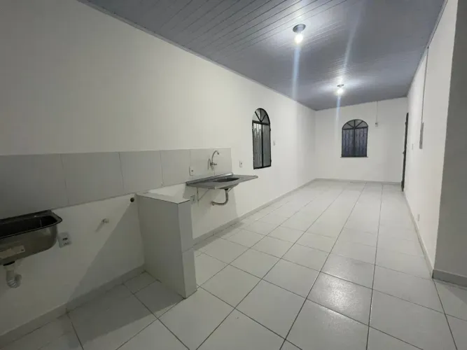 Alugo CASA no Japiim II PERTO DA SEDUC