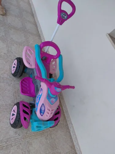 Triciclo infantil