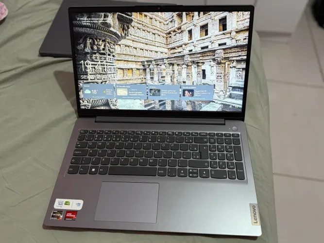 Notebook Lenovo Idepad 3 Ryzen 7 512gb SSD 12gb  