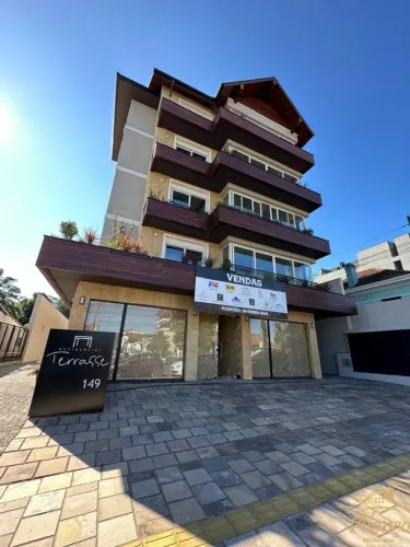 Apartamento MOBILIADO e DECORADO à venda com uma suíte no centro de Nova Petrópolis RS REF
