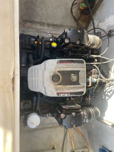 Motor Mercruiser 350 HP - Seminovo 
