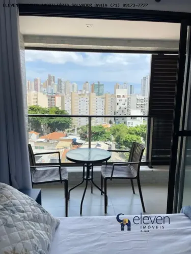 STUDIO ZN BARRA - PORTEIRA FECHADA  PORTEIRA FECHADA COM VARANDA, ANDAR ALTO.