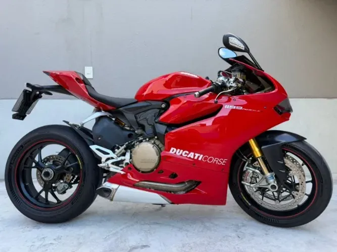 Ducati Panigale 1199 S