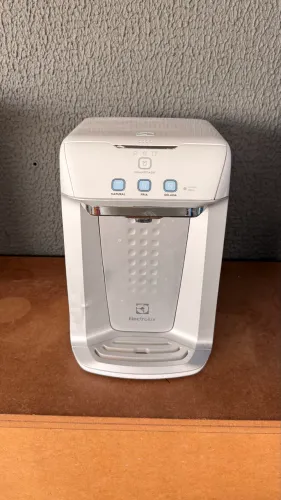 Purificador de água Electrolux 