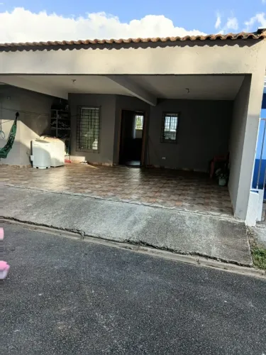 Vende.se ou troca casa em condomínio fechado