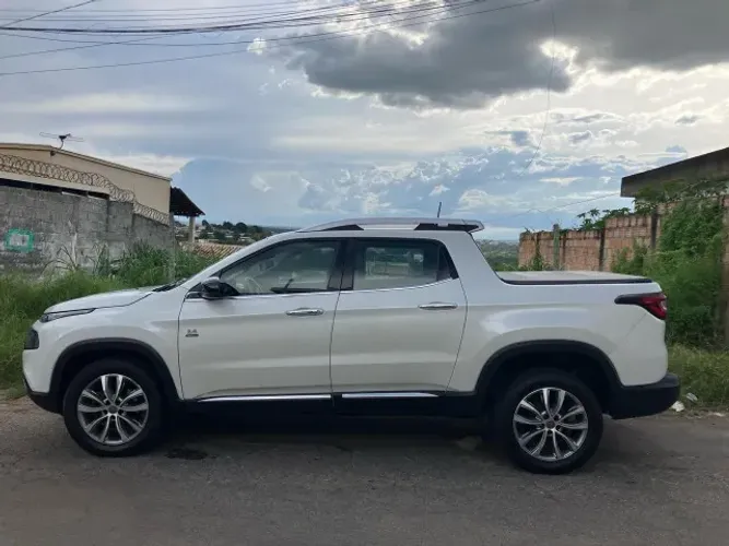 Fiat Toro Volcano 2.4 16V Flex Aut. 2019