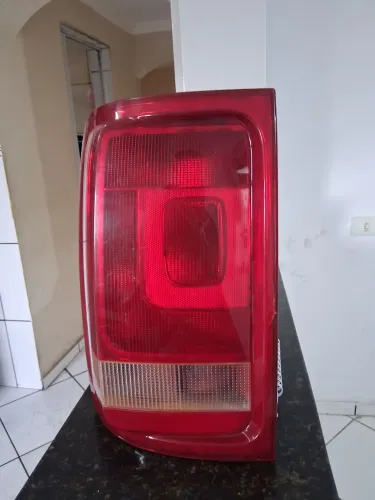 Lanterna Original Traseira Lado Esquerdo Amarok Usado em Bom Estado