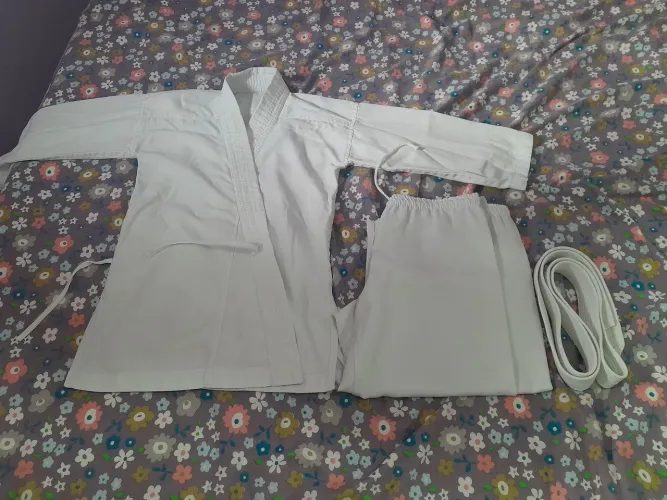 Kimono infantil