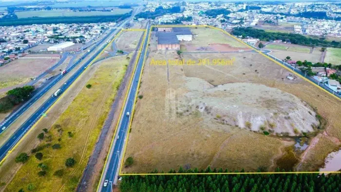 Área de 291,956m² com galpão industrial de 19.898m² à venda na Rodovia Washington Luís, Ib