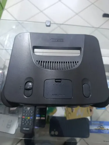 Nintendo 64 com defeito