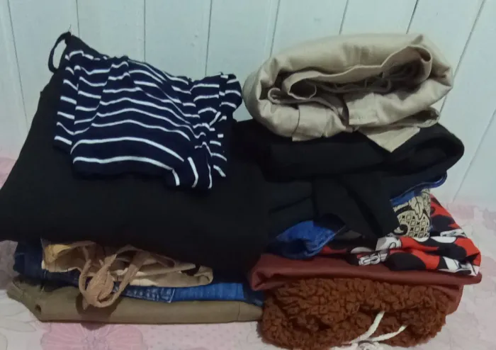 desapego, lot de roupas semi-novas