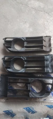 Moldura Farol Milha Polo 2003
