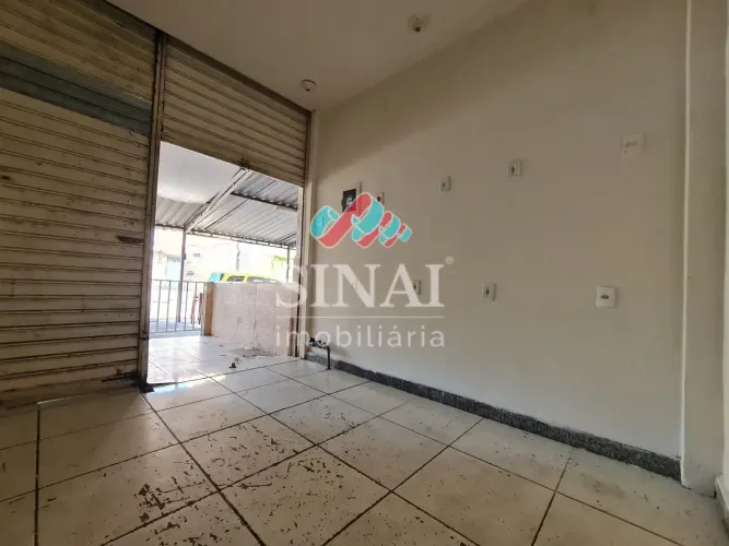 Loja comercial em Vaz Lobo