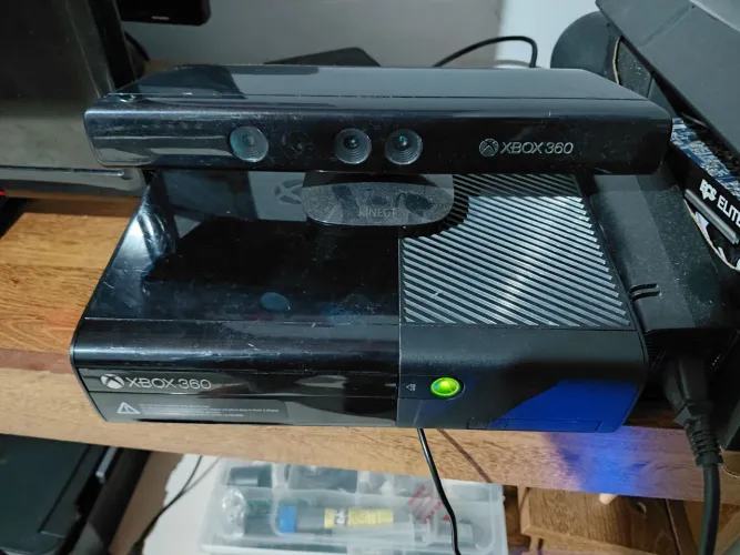 Xbox 360 2015 com Kinect e Jogos
