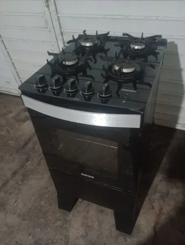 Vendo fogões