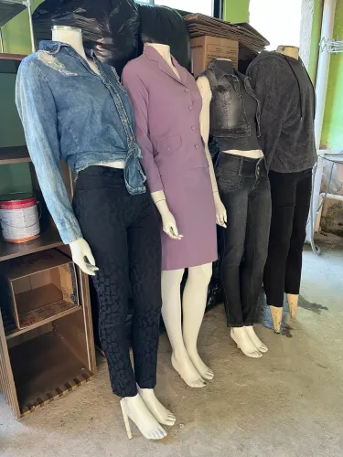 Manequins