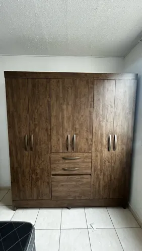 Guarda roupa casal