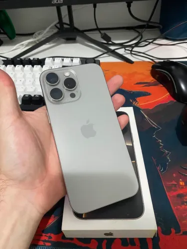 iPhone 16 por max 256