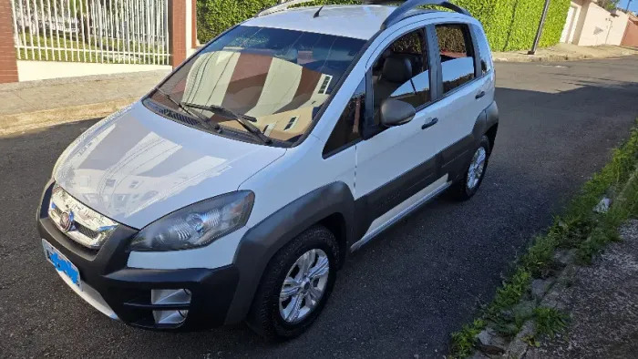 Fiat Idea Advent./ Adv.locker 1.8 MPI Flex 5P 2015